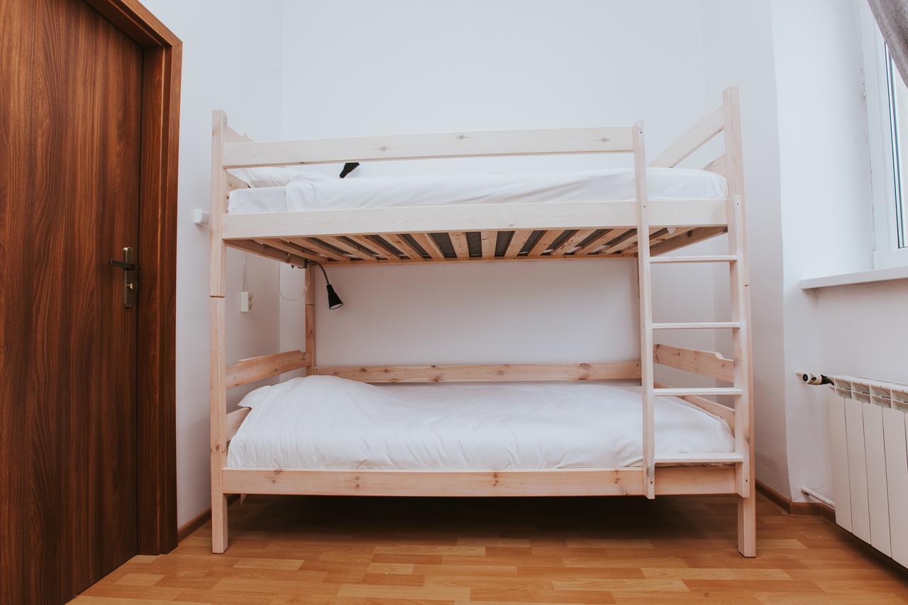 Erasmus Dorm Hotel Varsó Kültér fotó