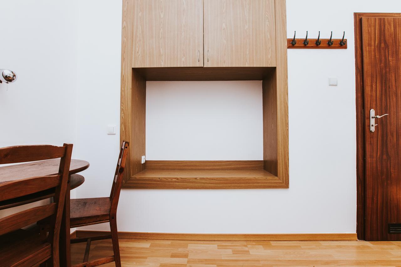Erasmus Dorm Hotel Varsó Kültér fotó